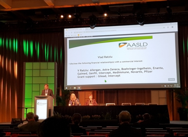 Aramchol(아람콜)” 지방간염치료제 임상2상 연구(ARREST)의  미국 간질환 학회(AASDL)의 발표 장면