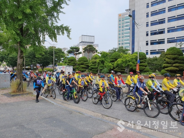 시민 300여명 생태교통수단인 자전거로 전주 한바퀴