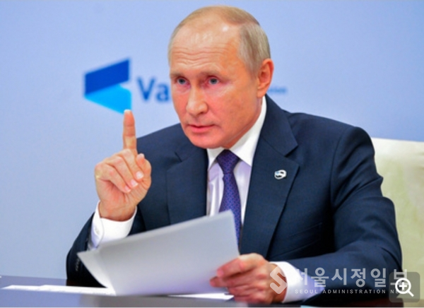 블라디미르 푸틴 러시아와 대통령 (로이터)