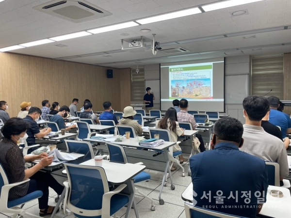 광주광역시 농업기술센터, 수박 수직재배 평가회 개최