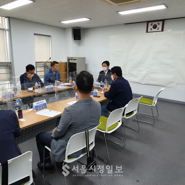 채인묵 위원장, 금천구 6개 전통시장 상인회장단과 간담회 개최