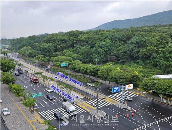 11자형 정류소가 도입된 헌릉로 1구간 모습