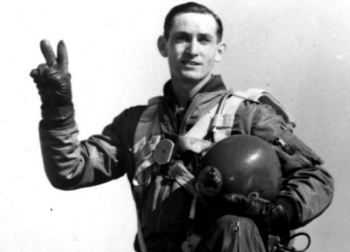 조지 앤드류 데이비스 주니어(George Andrew Davis Jr.)미국 공군 중령(1920.12.1.~1952.2.10.)상훈: 美 명예훈장(1954.5.14.)(사진=국가보훈부 제공) 